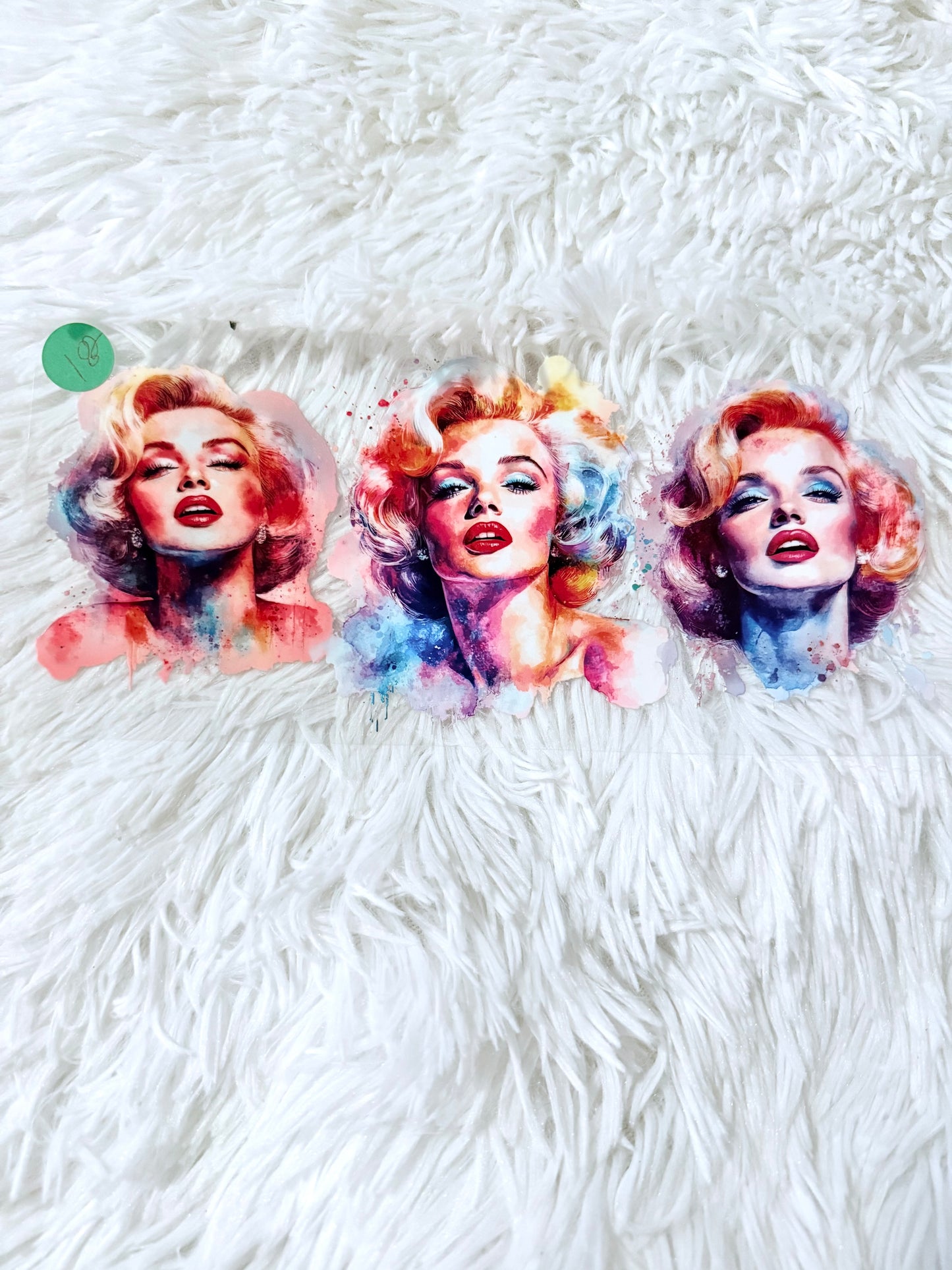 W182. Marilyn Monroe Colorful Tumbler Wrap