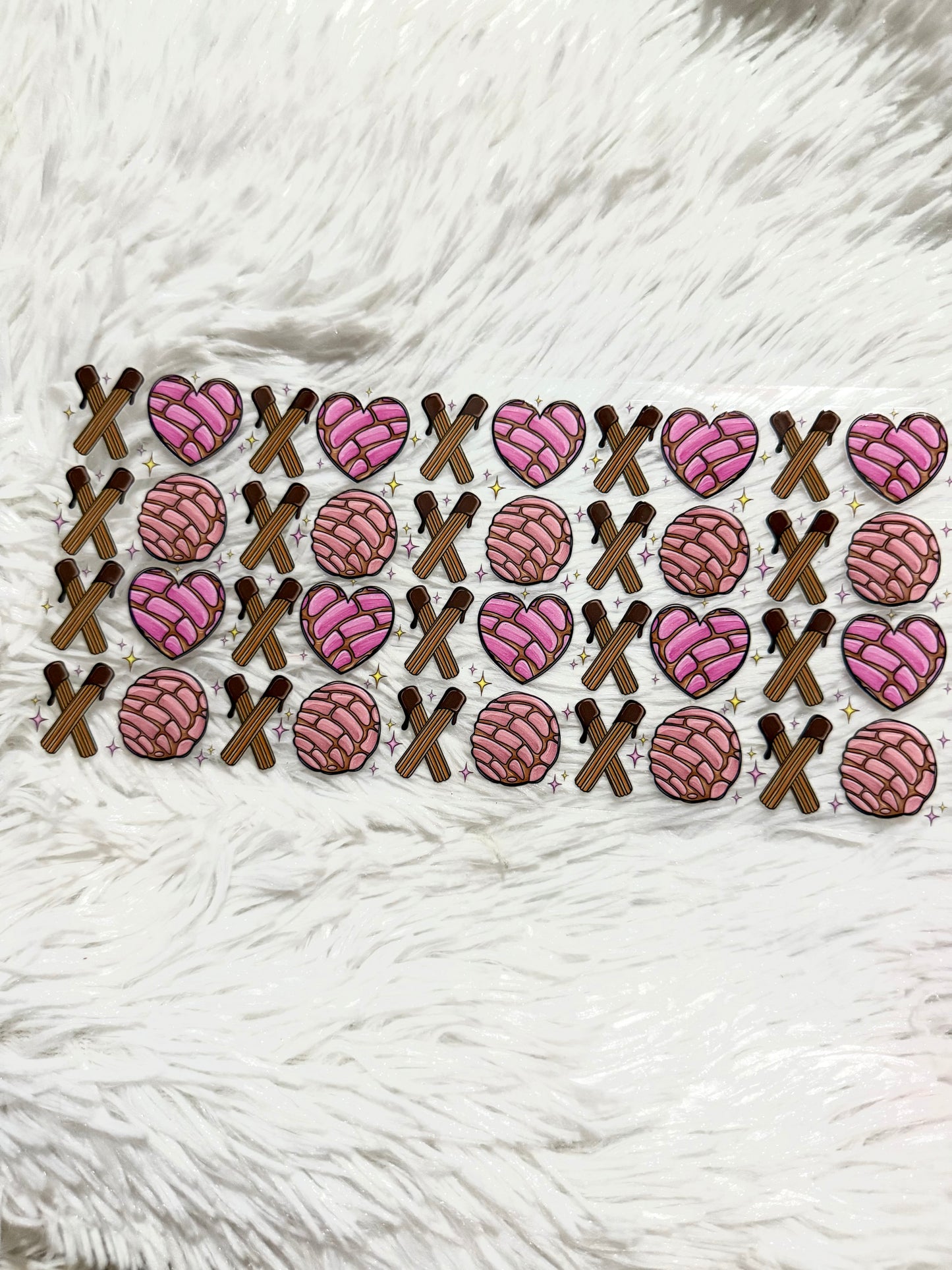W167. Concha Heart Chocolate Stick Tumbler Wrap