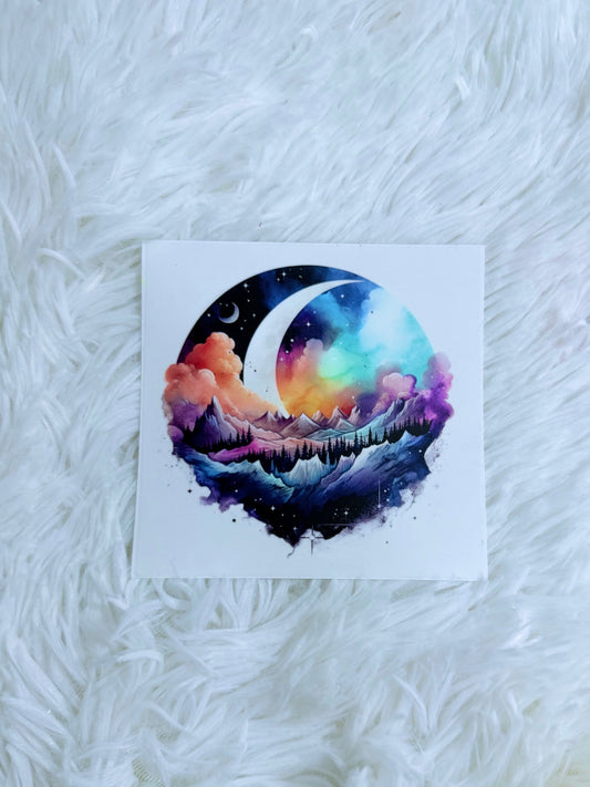 D40. Round Colorful Mountain Tree Skies