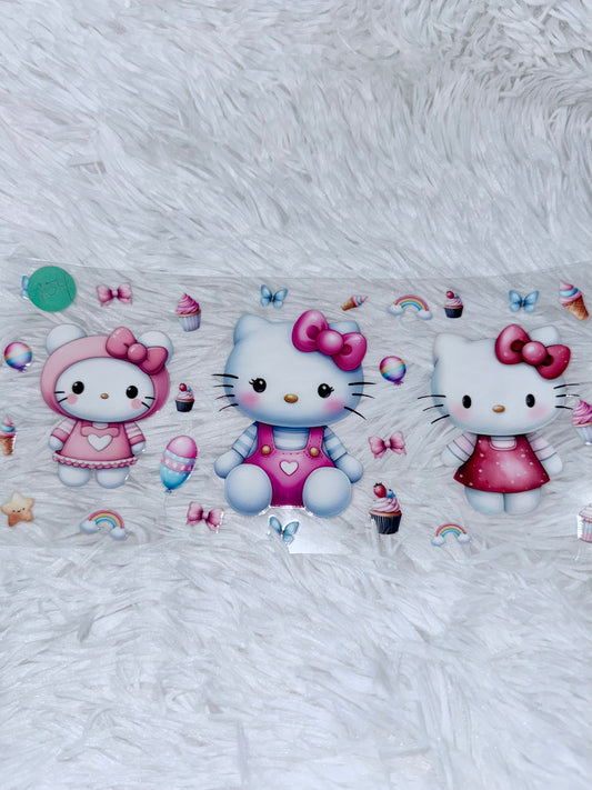 B154. Hello Kitty Cupcake Ice Cream Rainbow