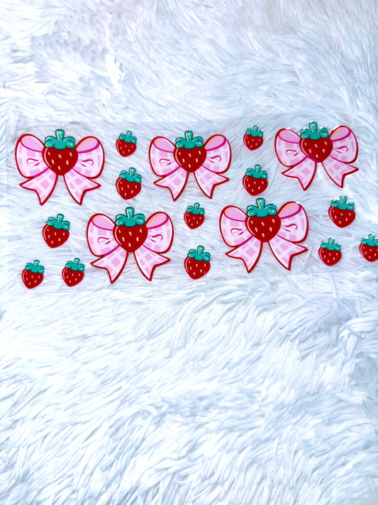 B220. Strawberries Bows Tumbler Wrap