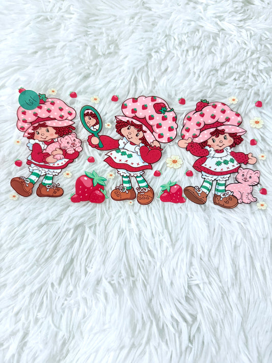 W67. Strawberry Shortcake Friends and Cake