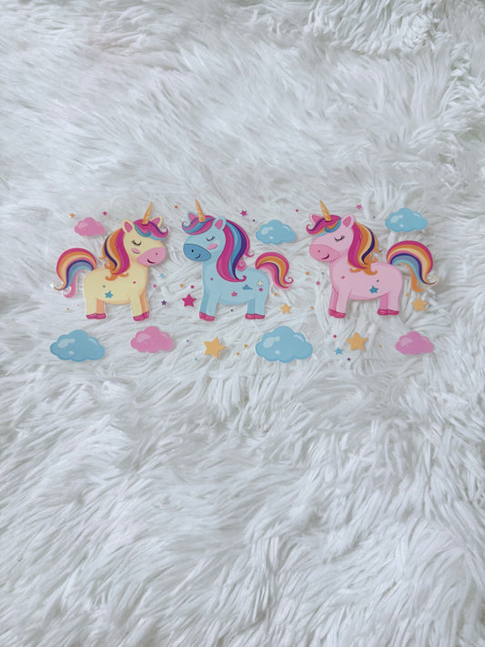 B40. 3 Unicorns with Cloud and Rainbows